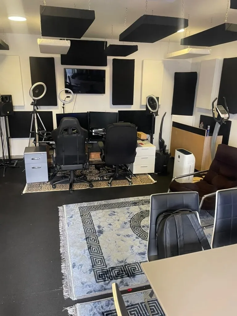 Verschiedene Nutzungsmöglichkeiten Büro, Musik Proberaum, Hobby, Fotostudio etc. 32,5 m² NO8 — photo 9