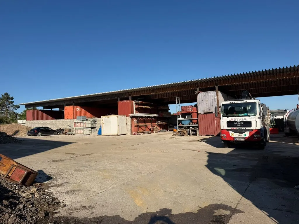 PROVISIONSFREI!!! Große Halle, Lagerhalle mit Betonplatz — photo 4
