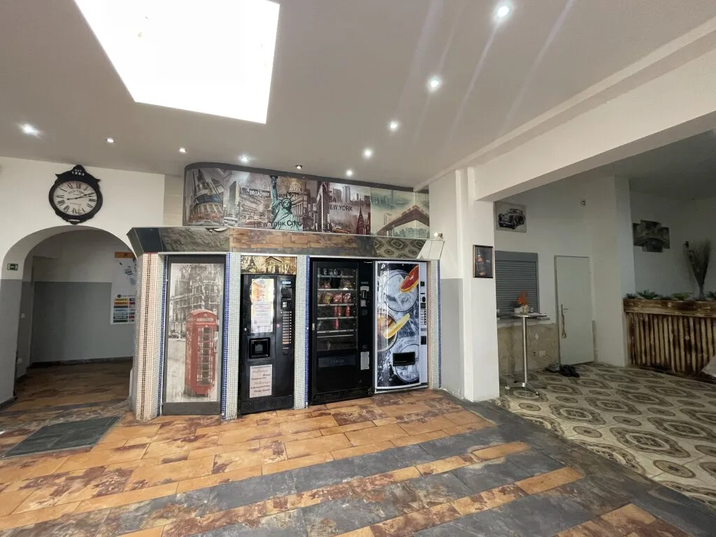 Vielseitig nutzbarer Raum, Büro, Lager im Industriegebiet — photo 6