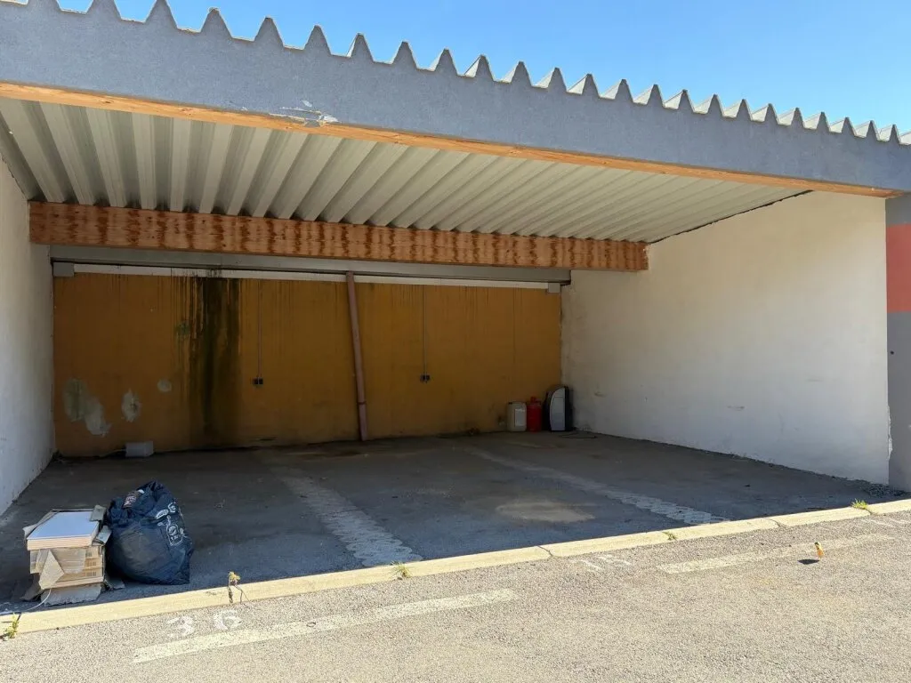Stellplatz überdacht (Carport) - Auto, Wohnmobil, Anhänger — photo 2