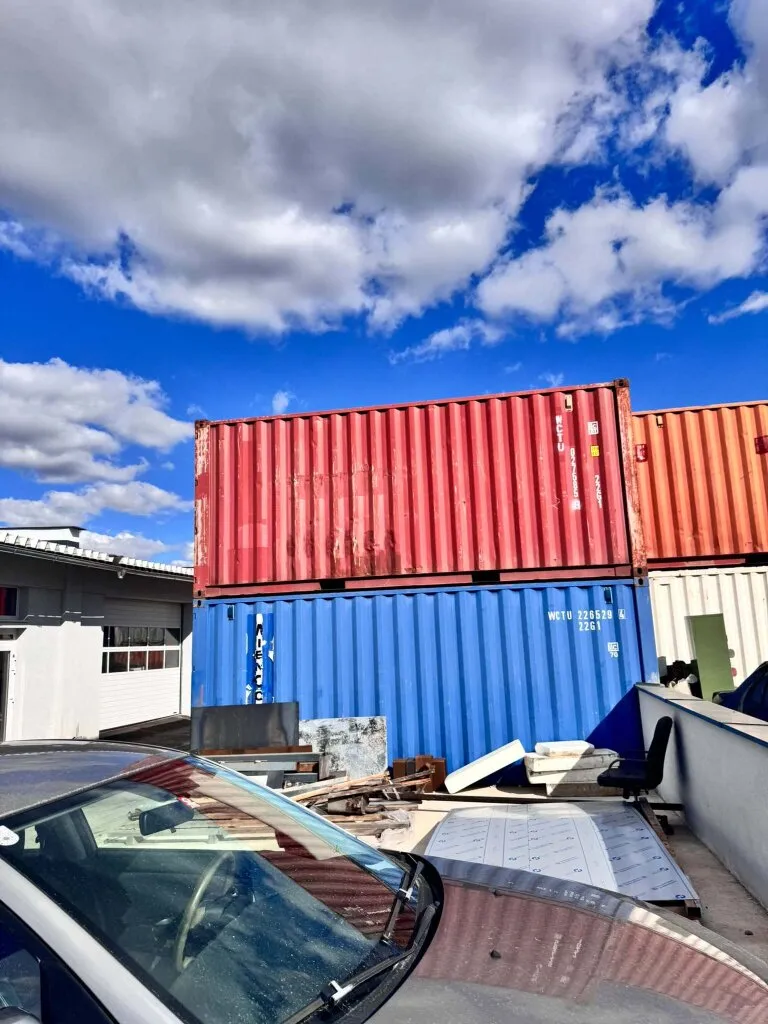 Große Lagercontainer 6 m und 12 m – für Material, Werkzeug, Maschinen oder Hausrat, 24/7 zugänglich — photo 3
