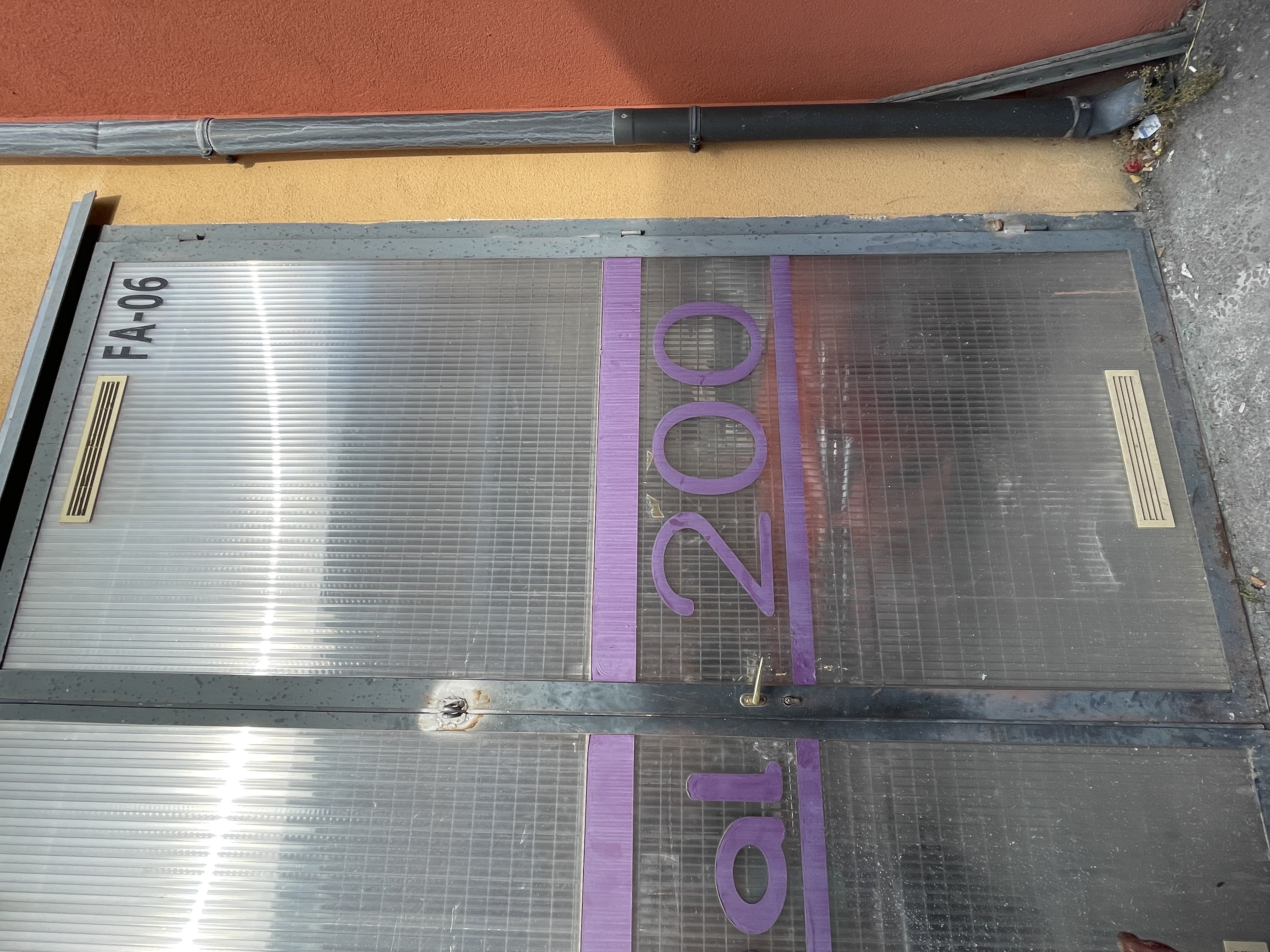 PROVISIONSFREI!!! Moderne Lager-/Garagenhalle ca. 36 m² zu vermieten FA6 — photo 2